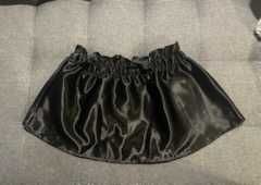 Czarna mini spódniczka - satyna