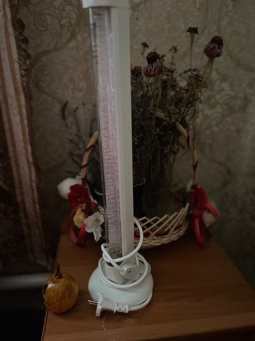 Лампа кварцова на підставці