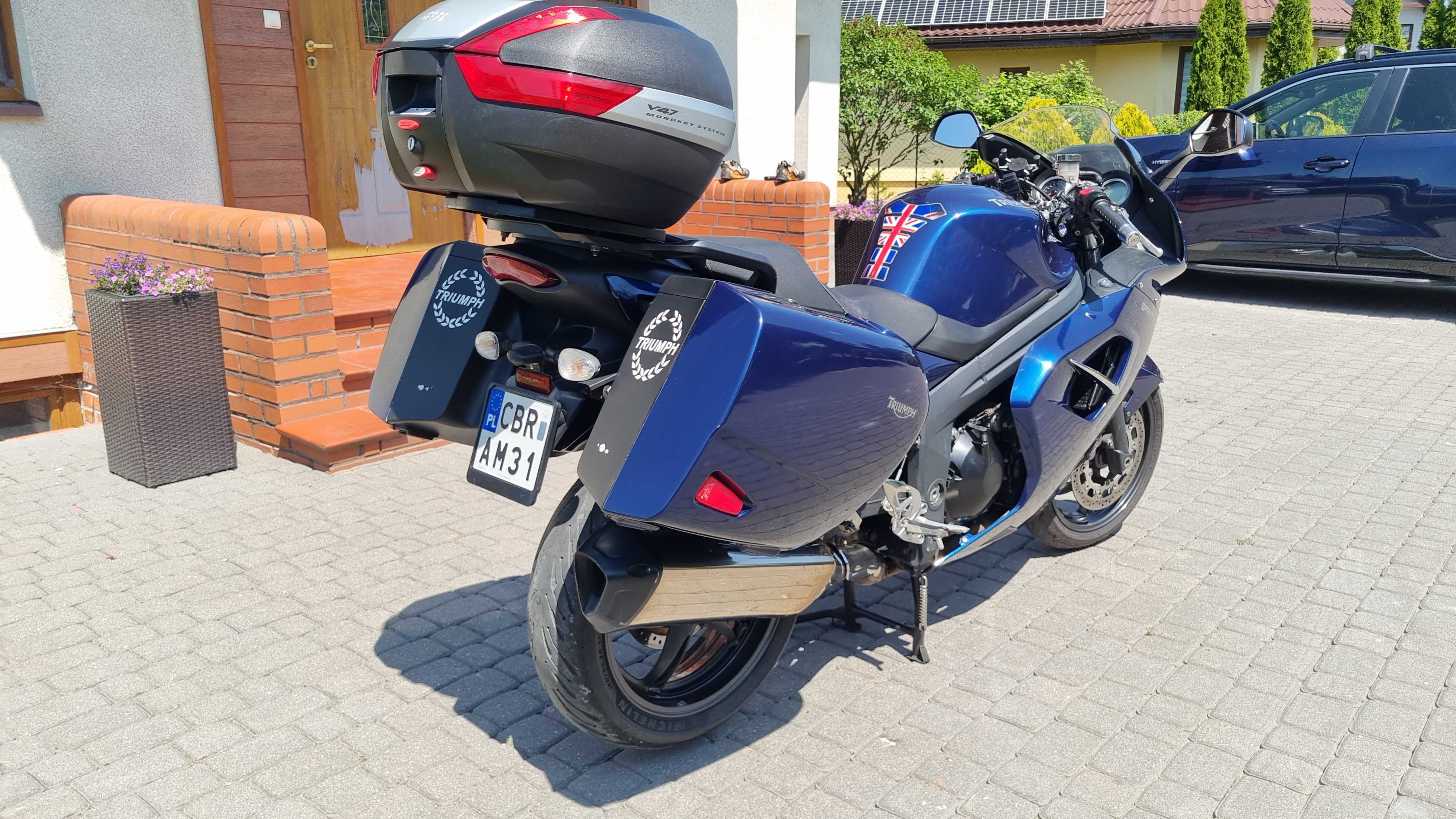 Triumph Sprint GT 1050 cm3 rok 2010 nalot 58000 km duży turysta