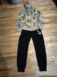 Sprzedam dresy 164