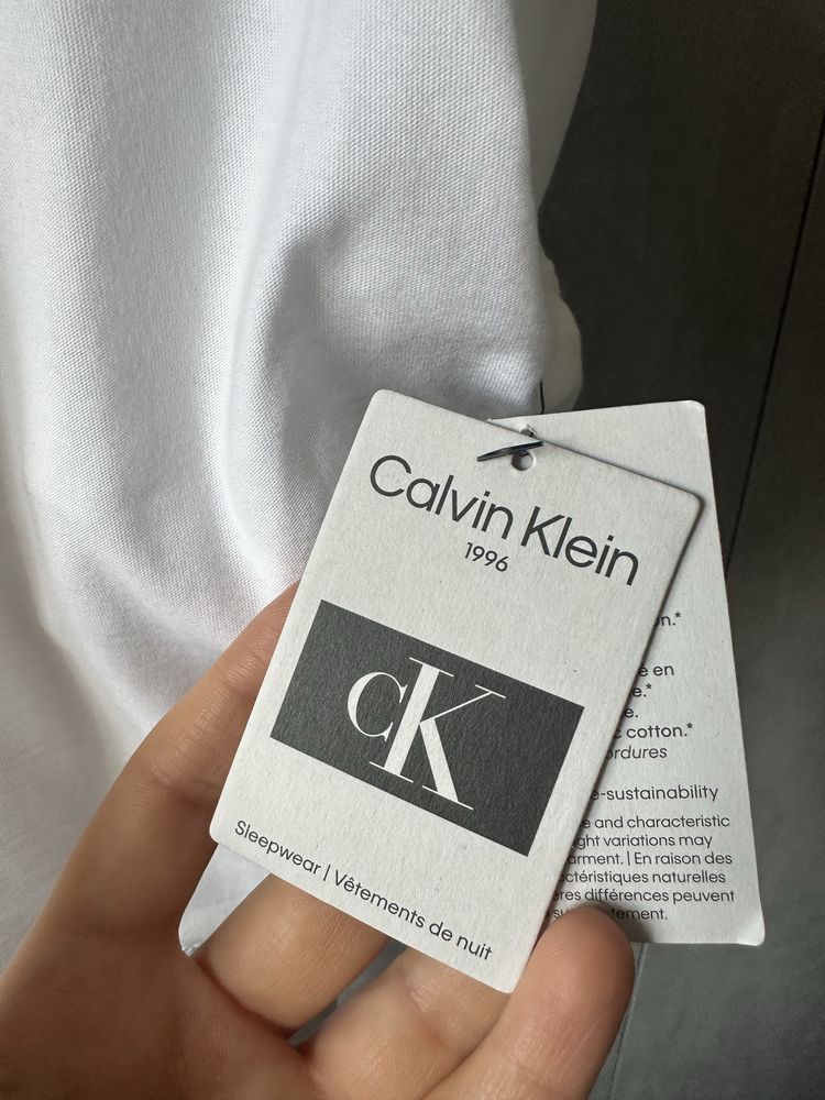 Футболка Calvin Klein M оригинал