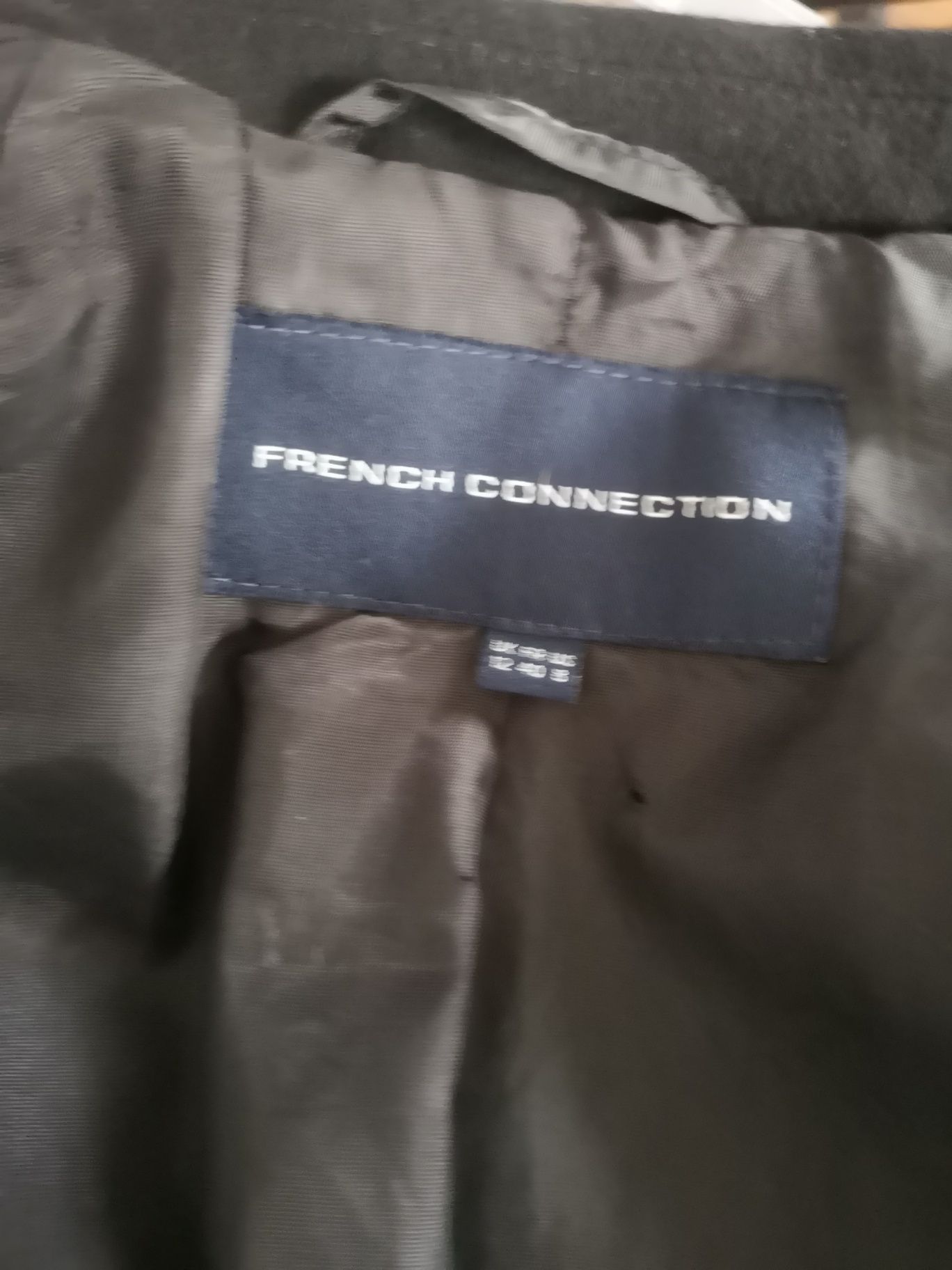 Płaszcz French Connection r. 40/L