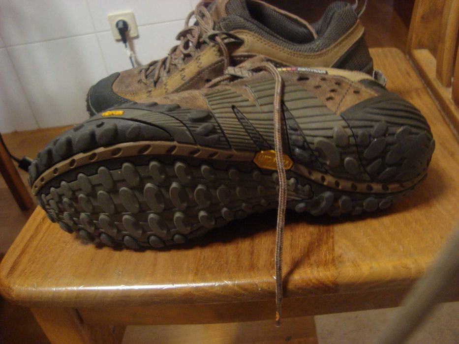 Sapatilhas de marca Merrel