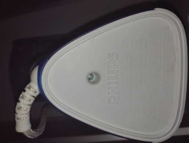 Ferro PHILIPS + suporte IKEA + tabua de engomar