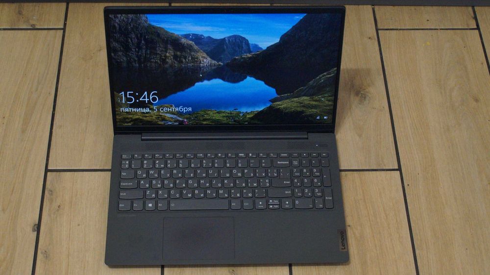 Ноутбук 15.6"IPS Lenovo i5-1035G1/8gb DDR4/500Gb SSD/MX350/підсвітка