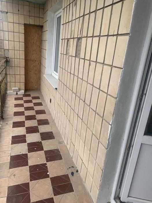 Продам 2 к. із. квартиру метро Х.Гора 12 хв пішки