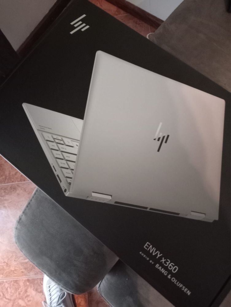 Portatil HP envy x360 Novos