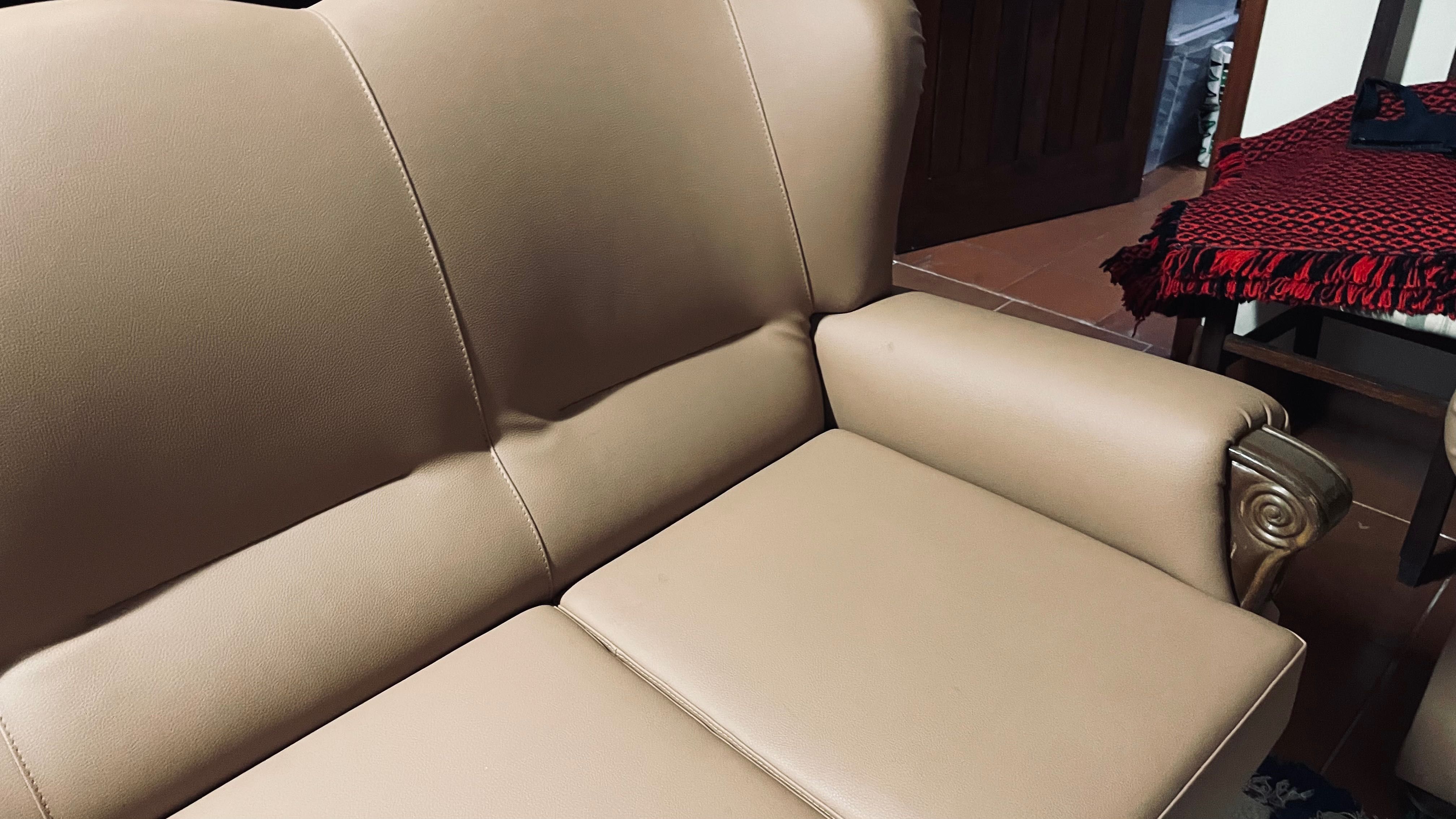 Conjunto de sofás estofados Napa Camel