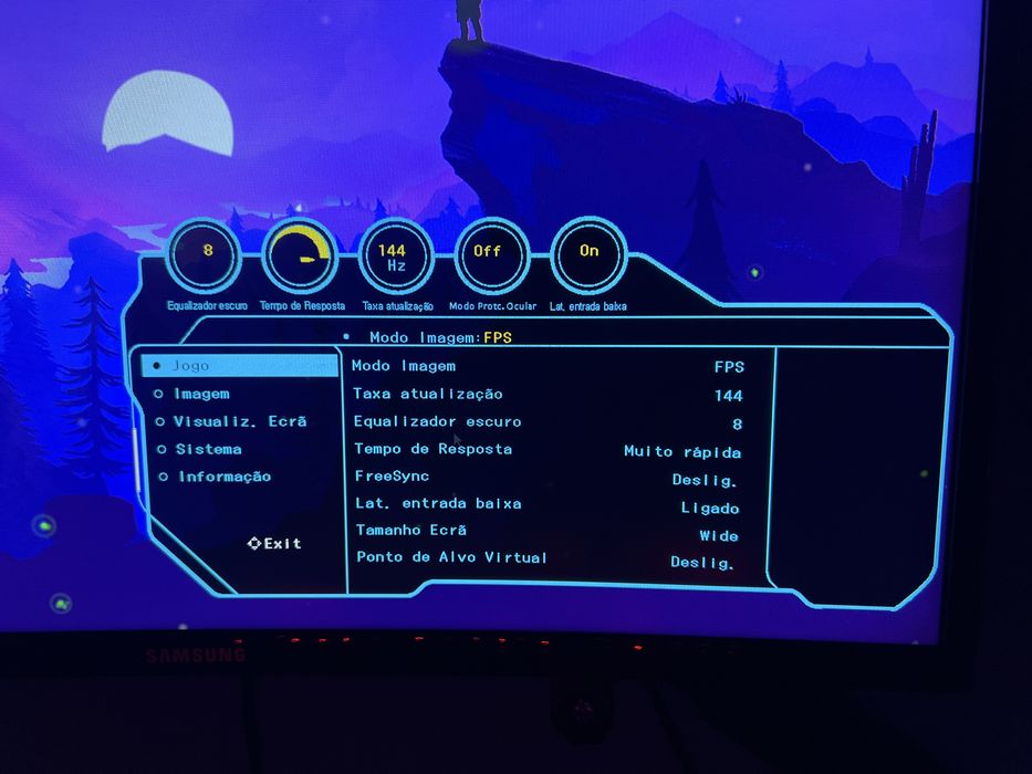 Monitor Gaming Curvo Samsung LC24RG5 | 23,5'' | 144 Hz | Full HD