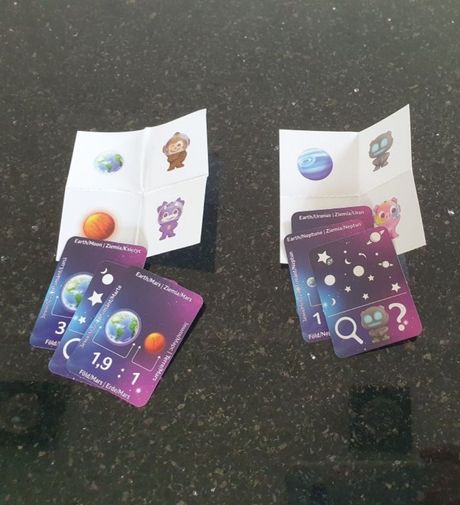 Karty Milka secret box karty do gry kosmos planety kolekcja