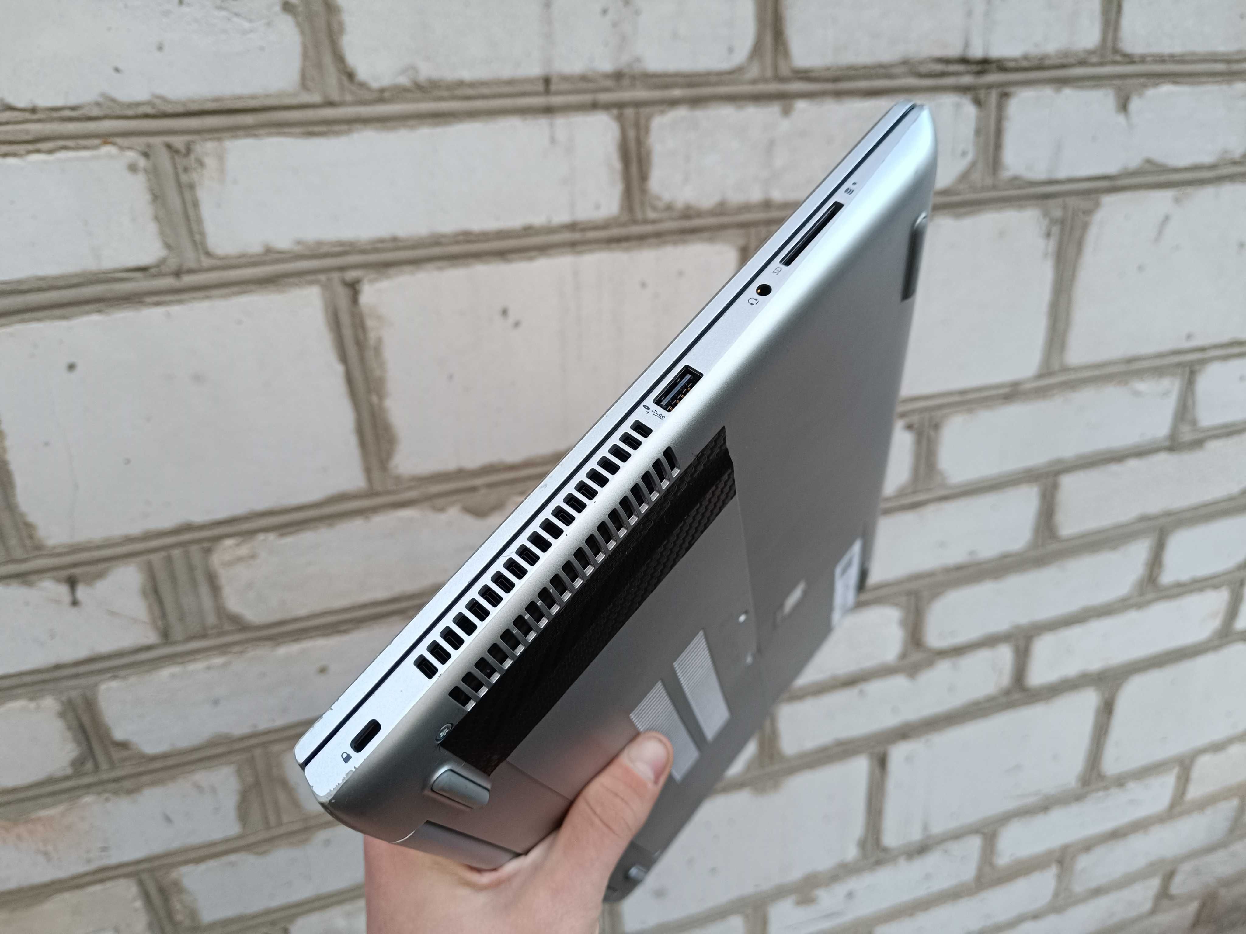 Сенсорний Ноутбук HP (i5 8250U/8gb/512gb ssd)