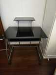 Secretaria em vidro