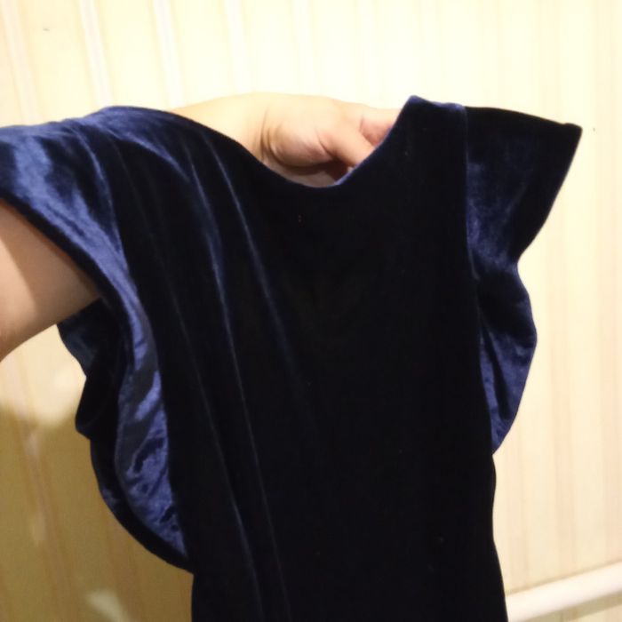 Продам сукні жіночі