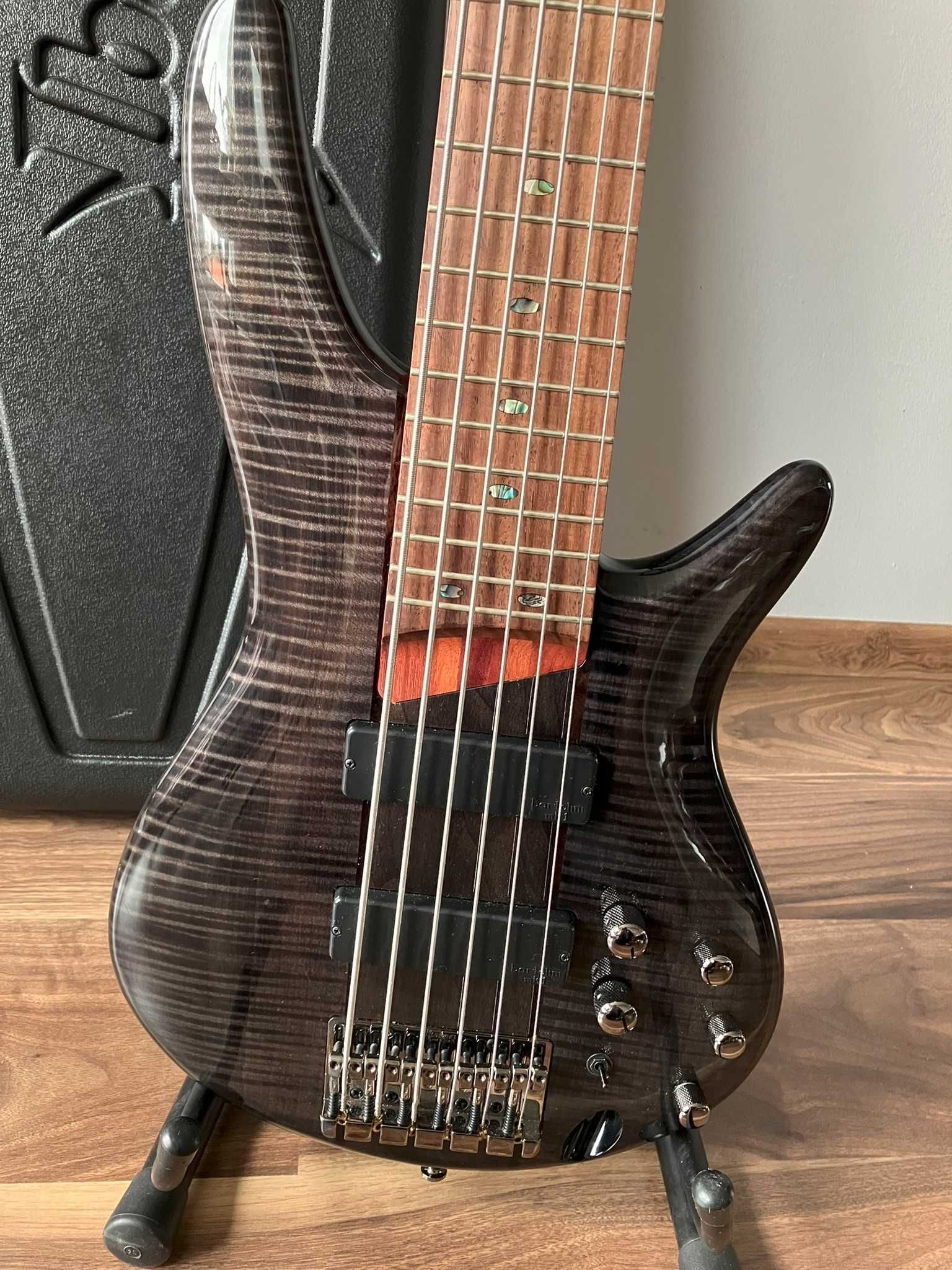 Jak nowa gitara basowa Ibanez SR706 6-strunowa case