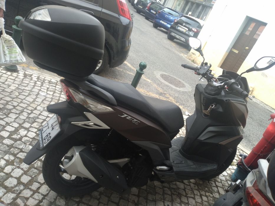 Vendo mota jet sym