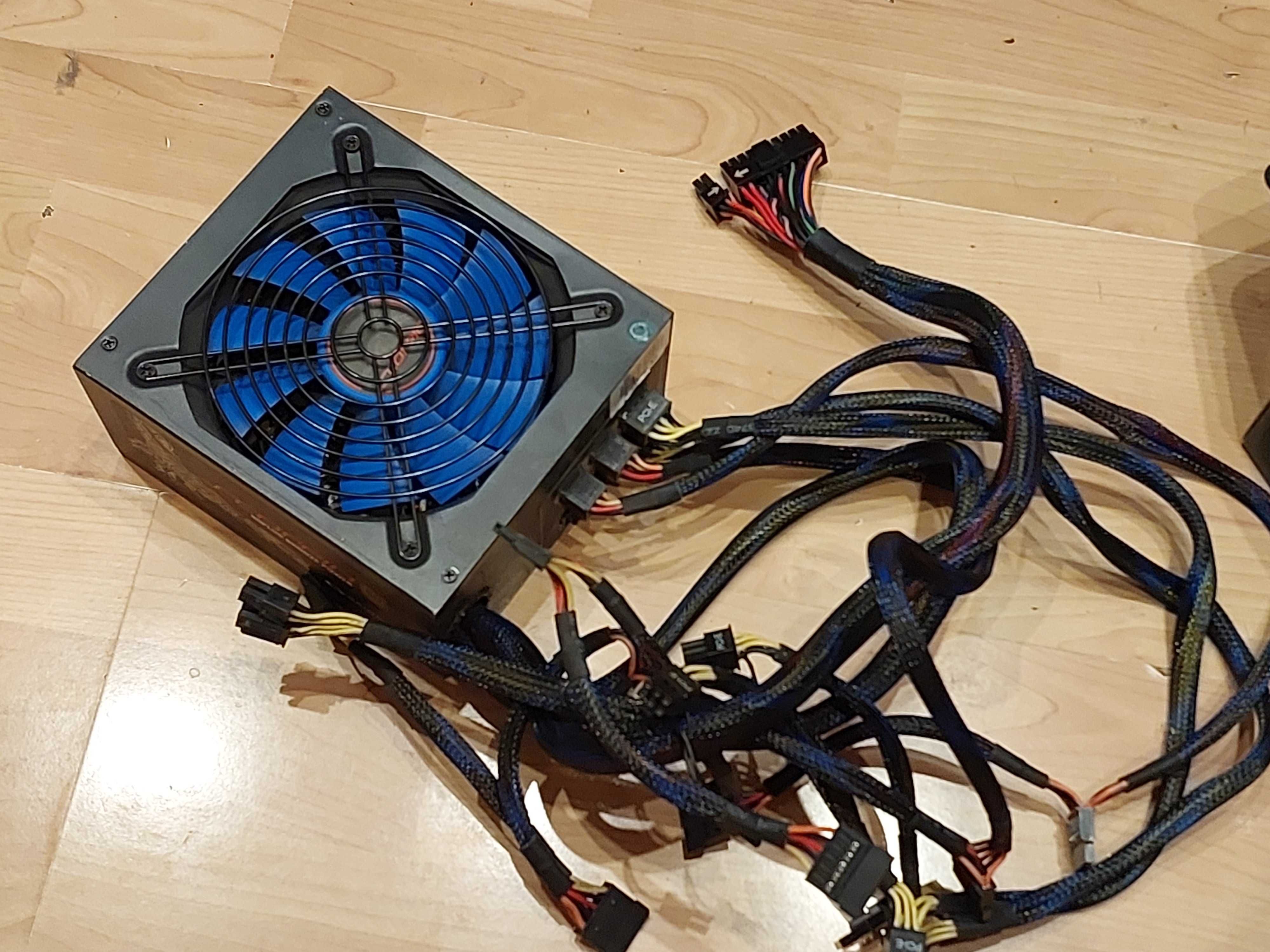 Блок питания Raidmax RX1000 APS 1000 W