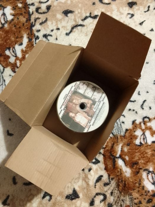 Лот 1 DVD фильмы 50шт.в коробке.