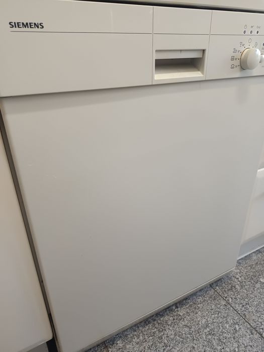 Máquina Siemens de lavar louça