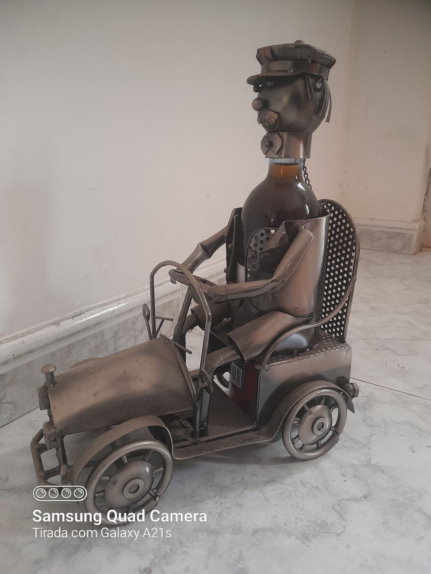 Decoração metálica