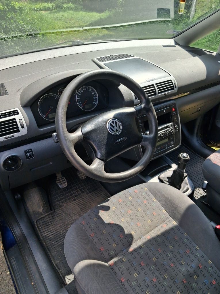 Sharan, 1,9 TDI 2001