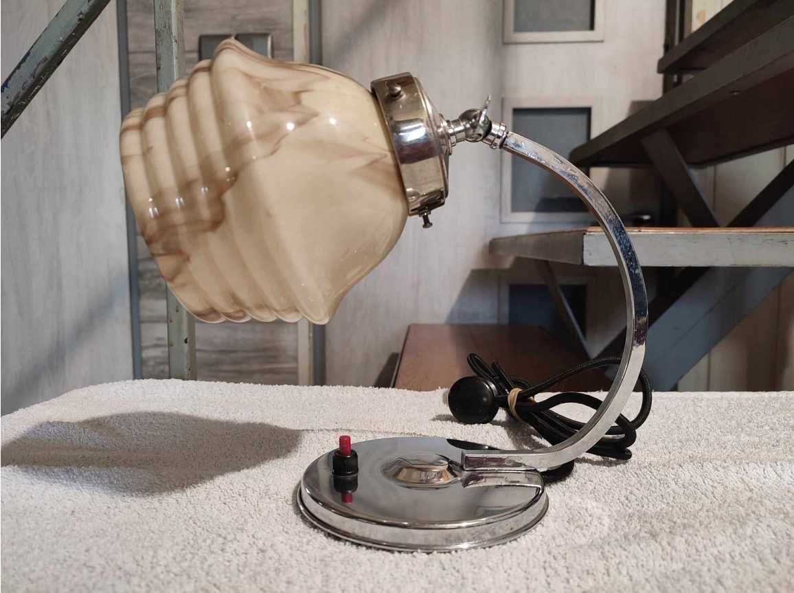 Art Deco mosiężna niklowana lampka,klosz marmurek