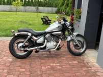 CUSTOM Suzuki Intruder 125 cm