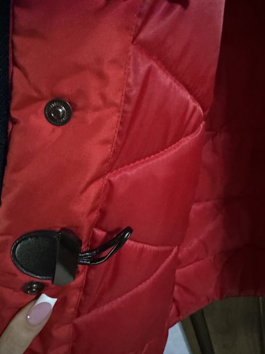 Парка женская красная натвр мех