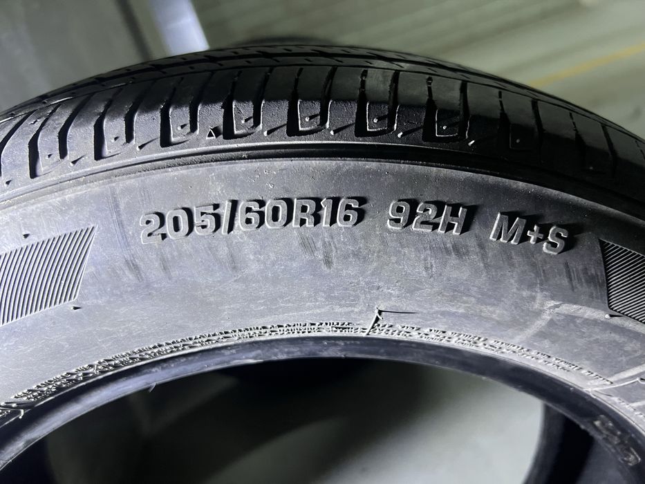 Автомобільна гума Firestone 205/60 R16