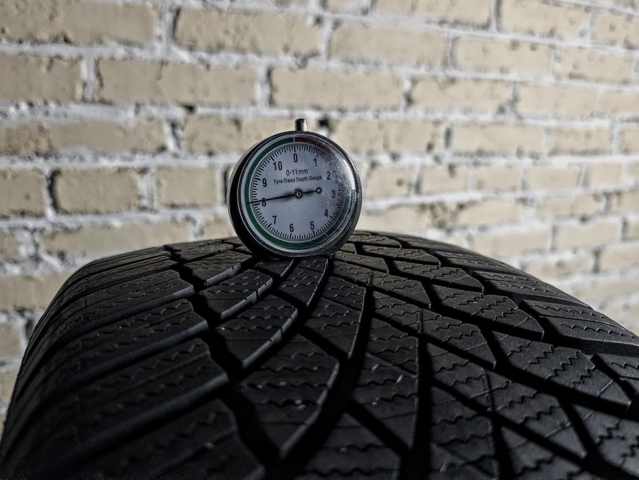 Зимові 205/55r17 Bridgestone | 8mm 2021 | Italy | Як нові/Преміум шини