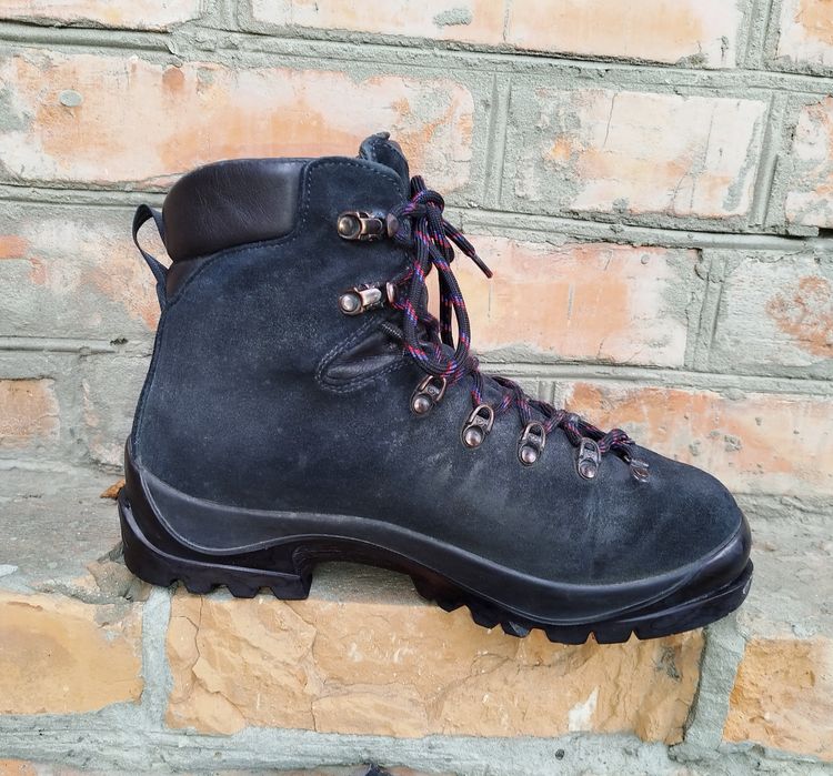 Ботинки горные, трекиговые мужские Scarpa, р. 42. Италия.