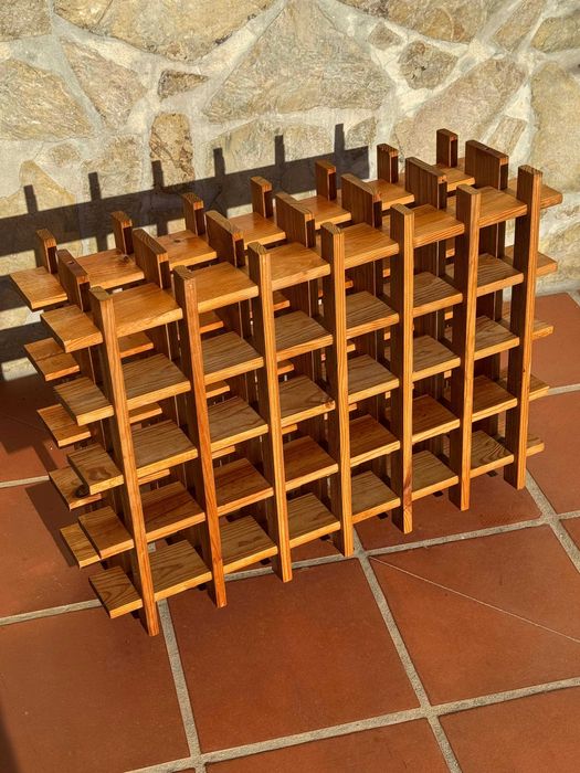 Garrafeira em madeira 30 garrafas