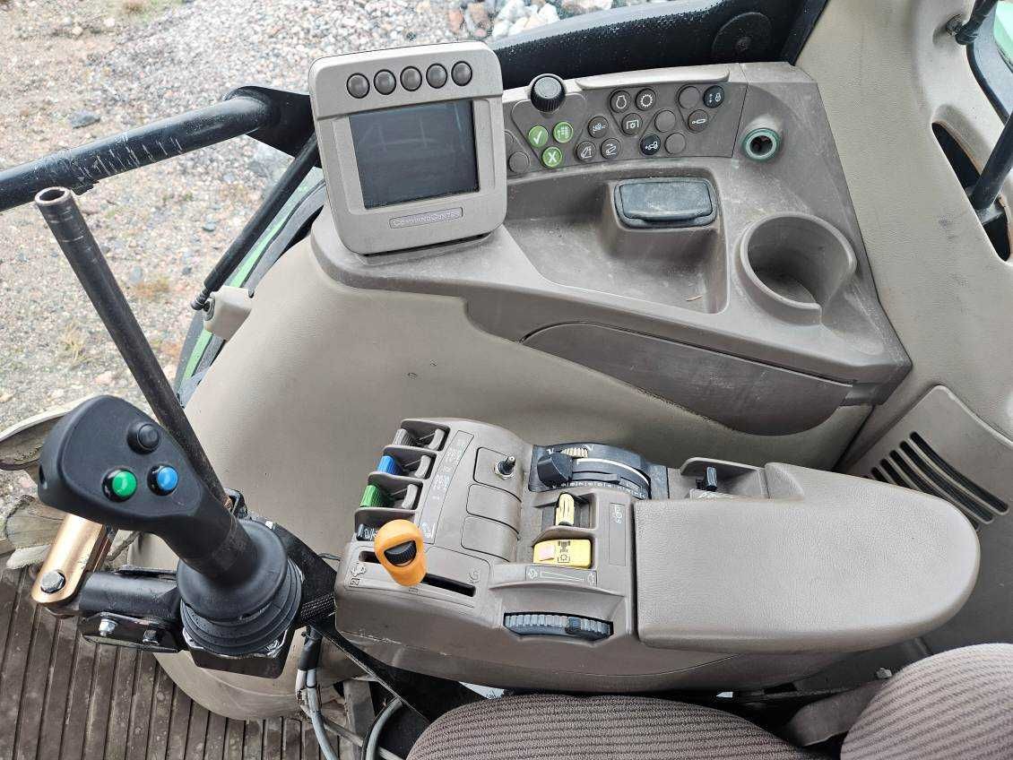 John deere 6830 Premium z tuzem,wałek wow przód