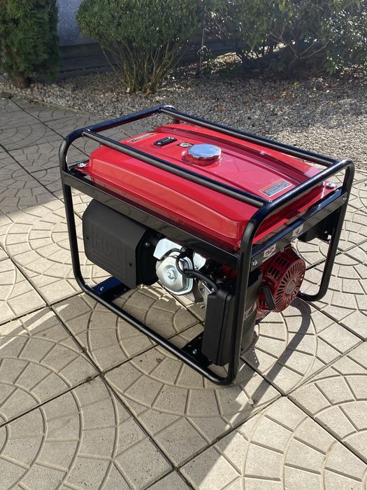 Потужний 3 фазний генератор 5.5кВт