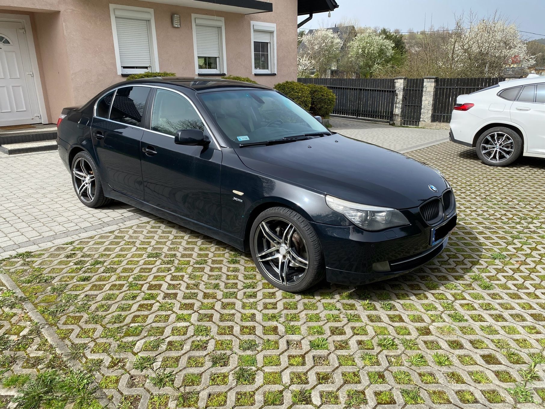 BMW Seria 5 BMW E60 2009 xDrive 3.0 235KM