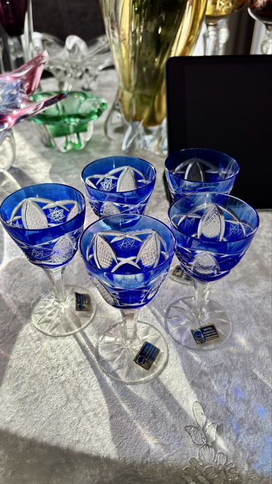 Sprzedam kieliszki kryształowe stan jak nowe