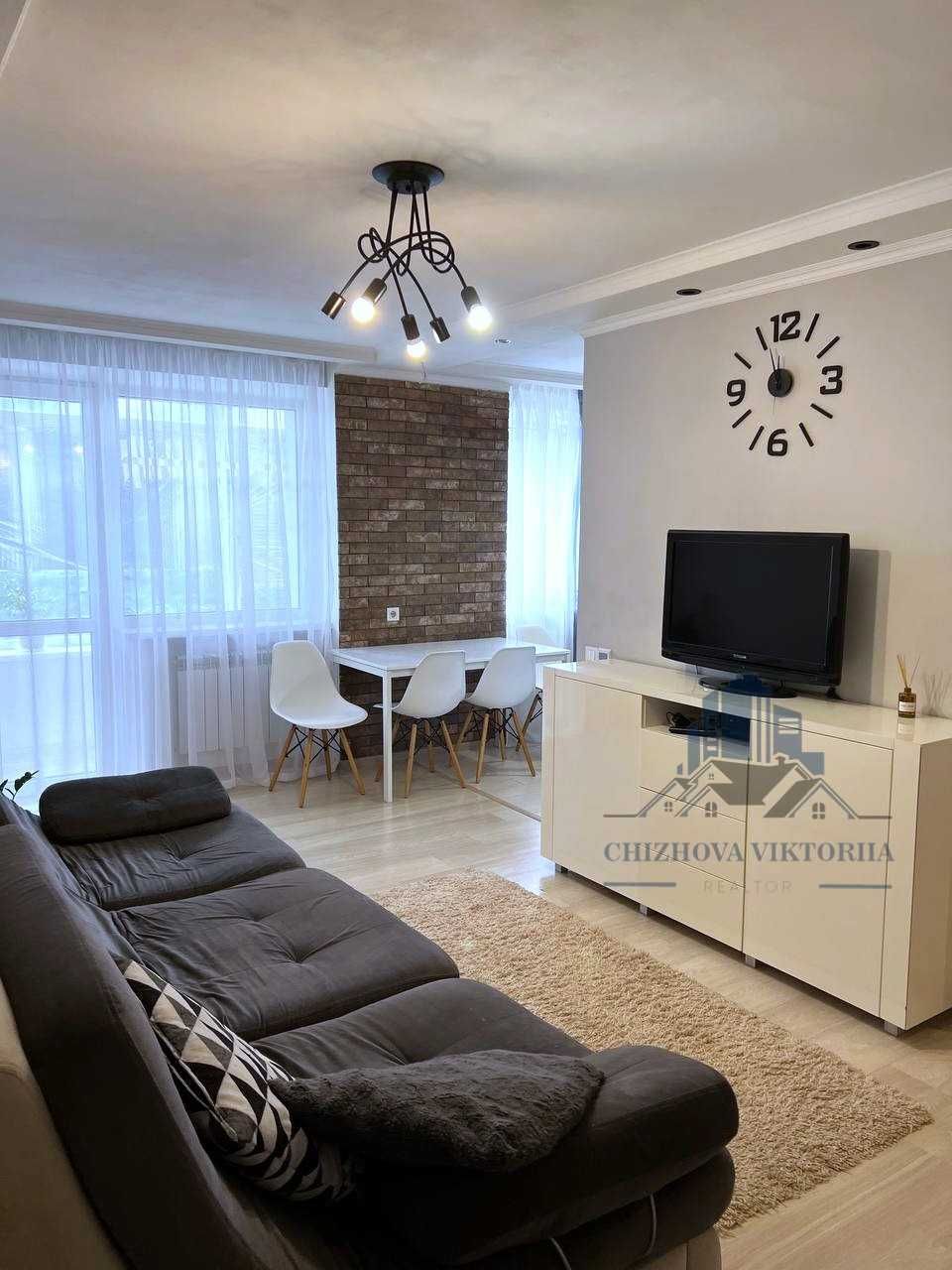 Продам 3к.квартиру с ремонтом. Титова/ ТРЦ Апполо