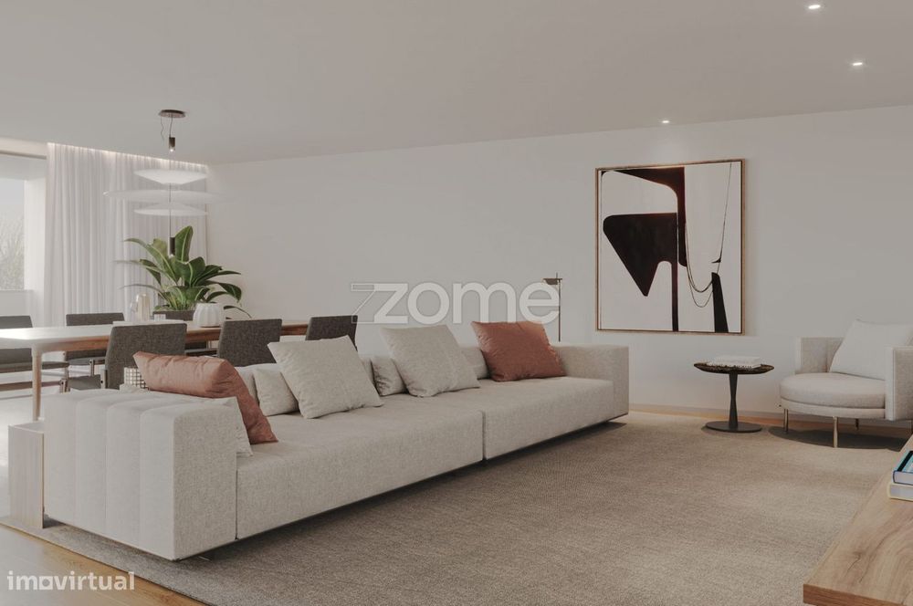Apartamento T3 na Avenida da República, em Vila Nova de Gaia.