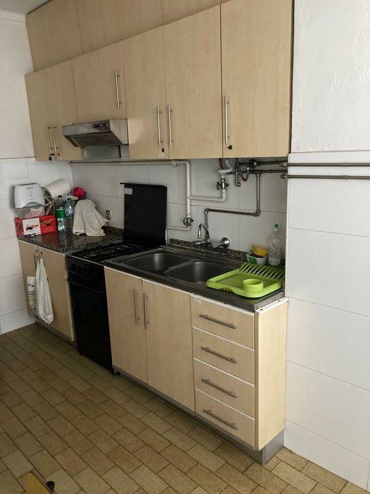 Quarto partilhado em Leiria — Despesas Incluídas