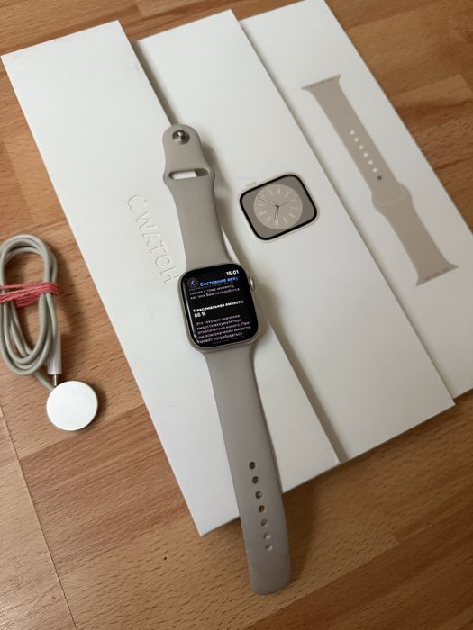 Apple Watch Series 8 45 mm Starlight / Полный Комплект