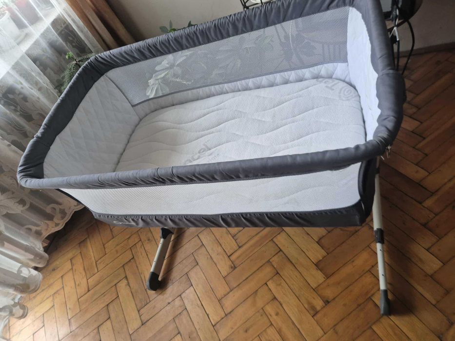 Łóżeczko Lionelo Theo +materac fizjo mommy