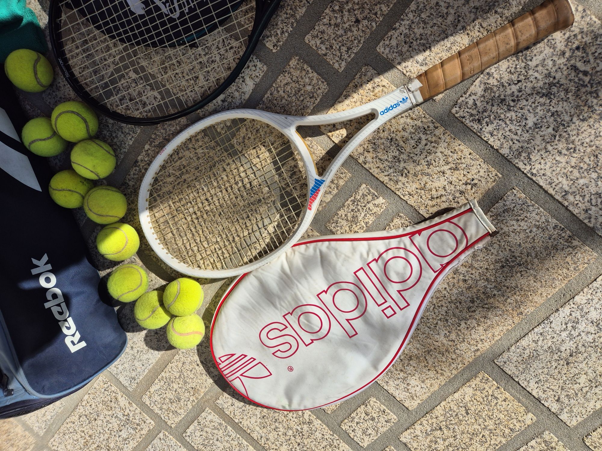Conjunto tenis (raquetes, saco, bolas)