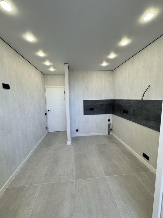 Твій простір для натхнення! 40 кв.м  ЖК Сади Вишневі,  Боголюбова,