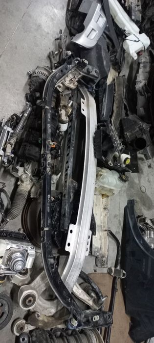 Ford explorer 6 балка підрамник ричаг амортизатор