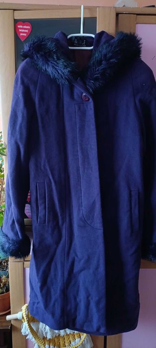 Lekko ocieplany płaszcz