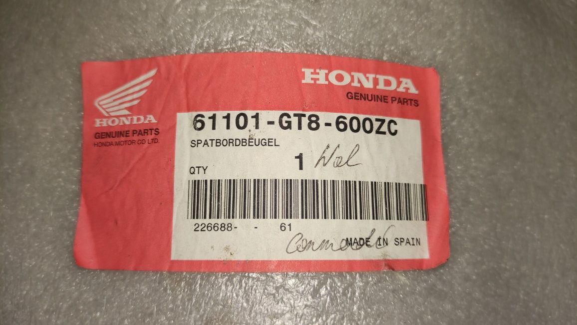 Błotnik przedni Honda PK 50 Wallaroo