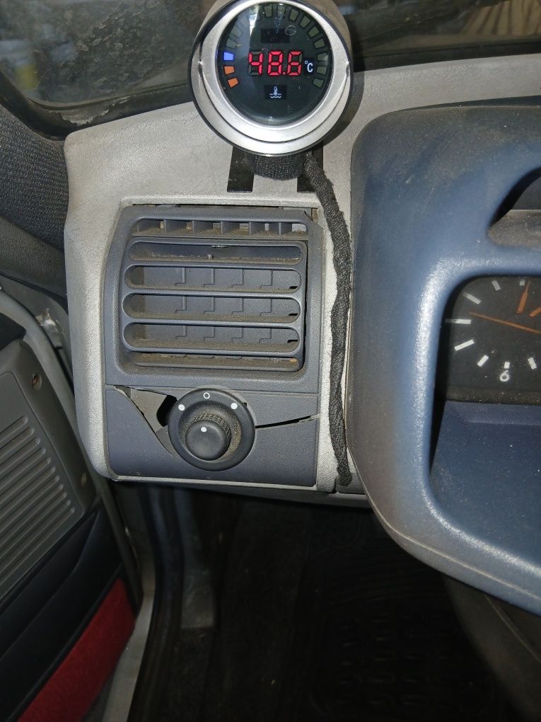 Peugeot 205 xad 89