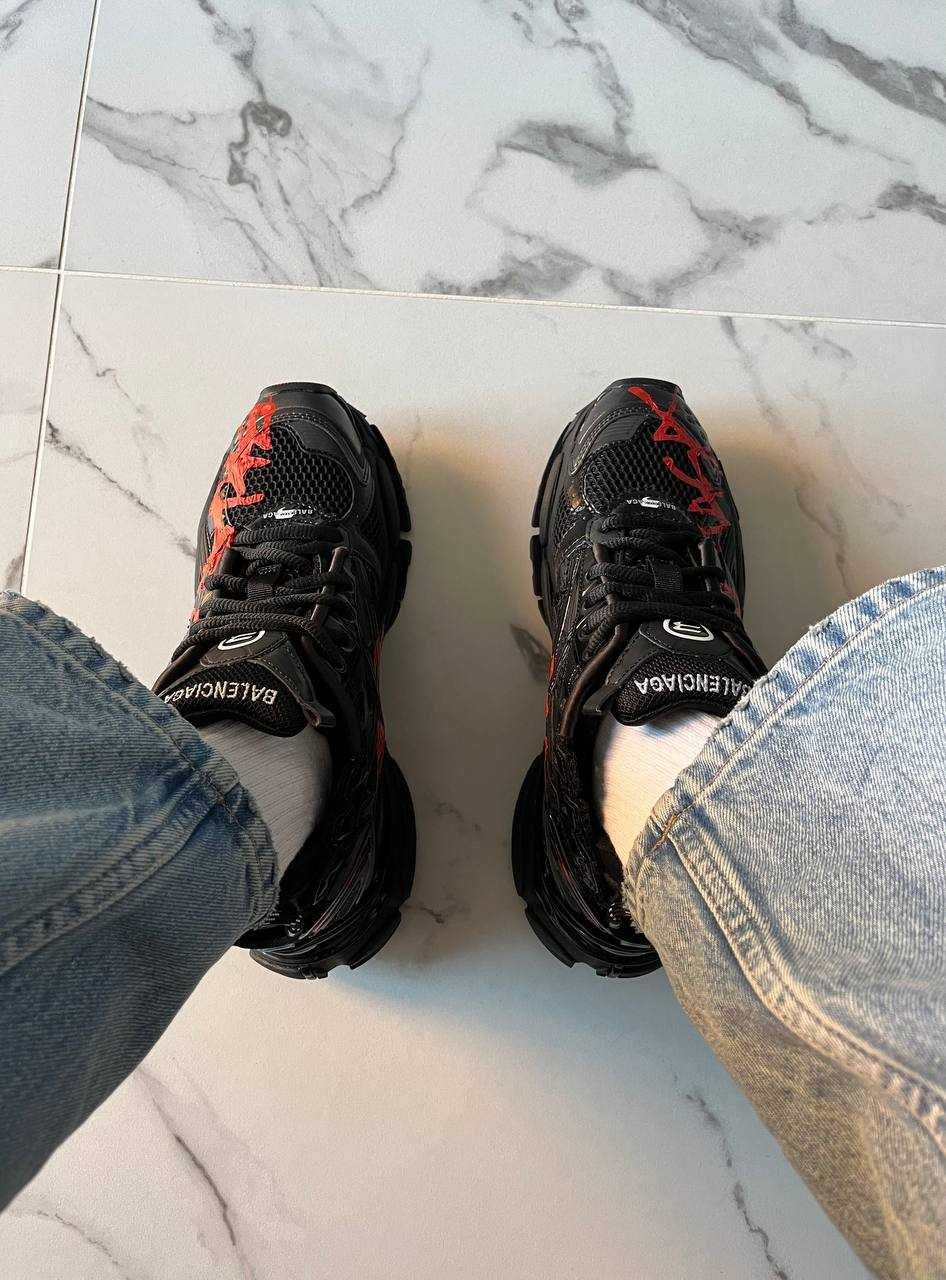Balenciaga Runner Graffiti Black Red