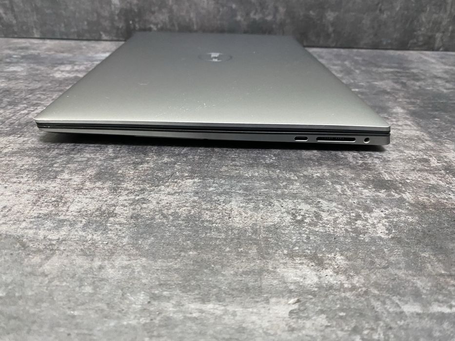 Dell Precision 5550 і7-10875H 8ядер 32Gb 512Gb FHD IPS 15,6” T2000 4GB