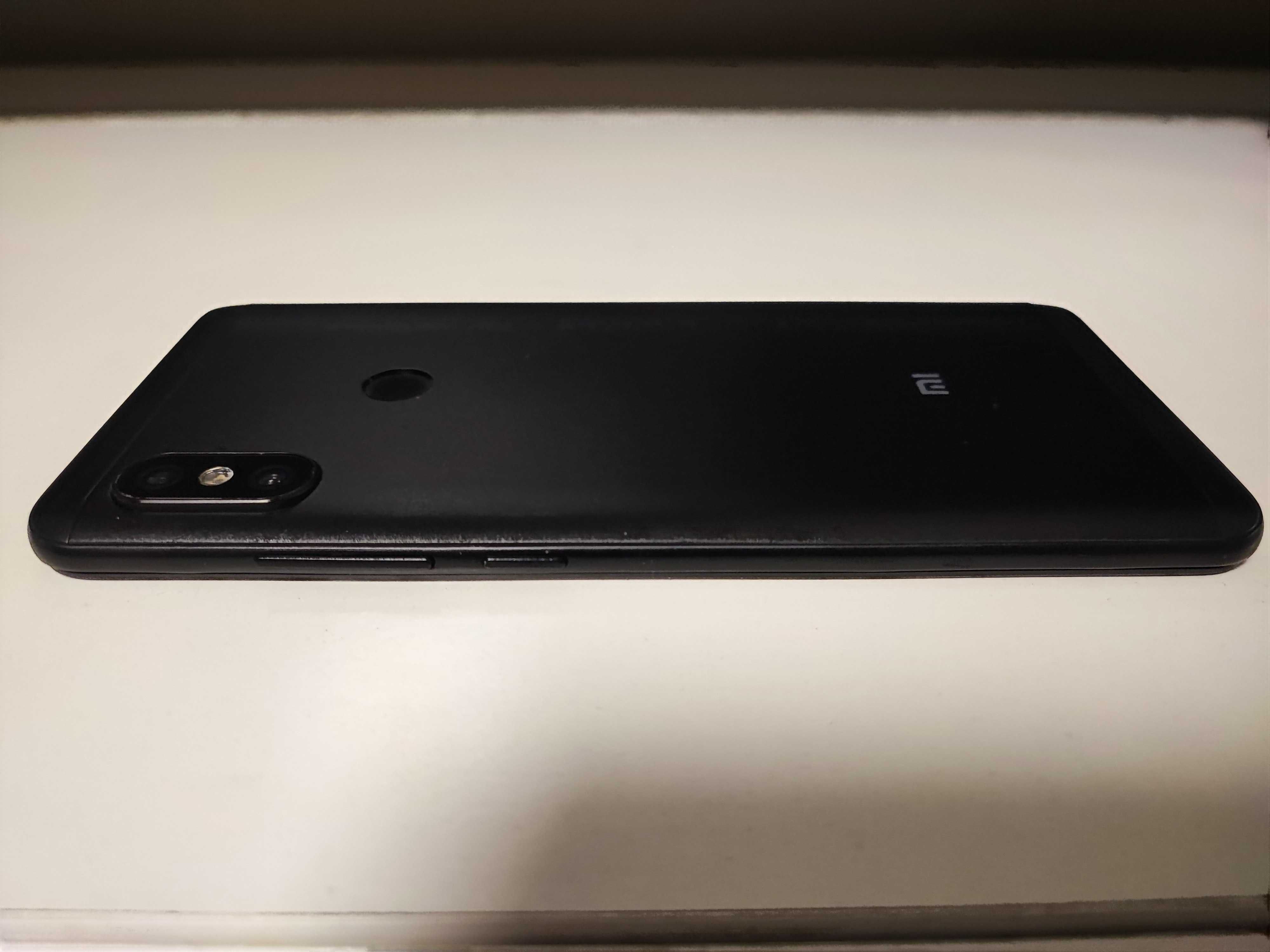 Xiaomi Redmi Note 5 4/64Gb Black Global Ver. состояние нового комплект
