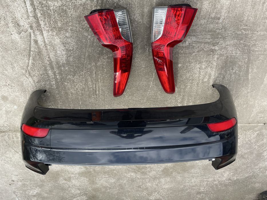 Volvo v50 zderzak tyl lift lampy lift lewa prawa